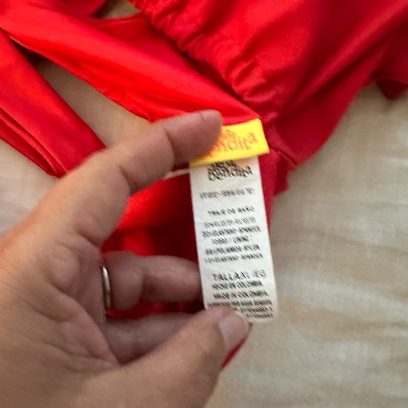 AGUA BENDITA
Women's Calista Bikini Top - Picture 6 of 6